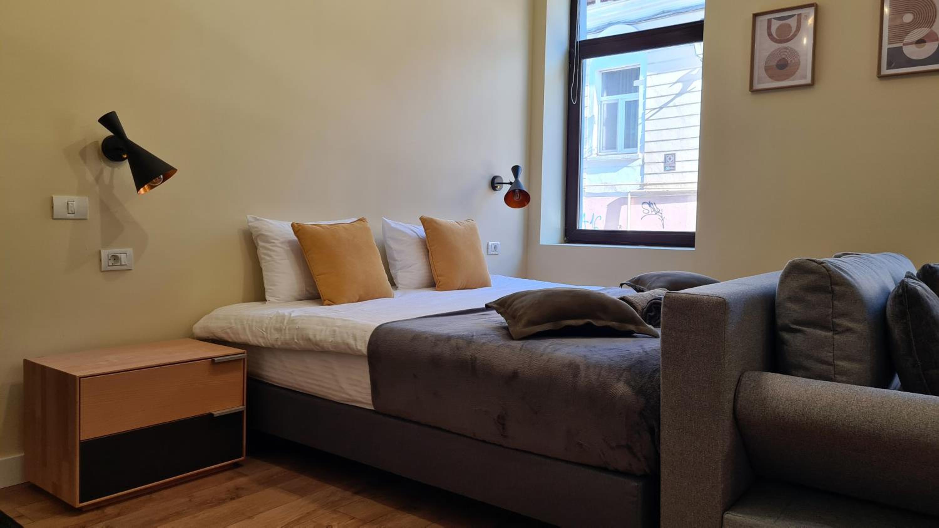 ZEIISS Apartments