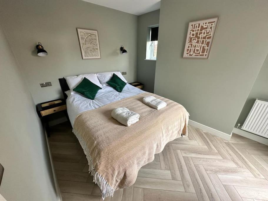 Saffron Cottage - Modern, central, seaside, 1Bed