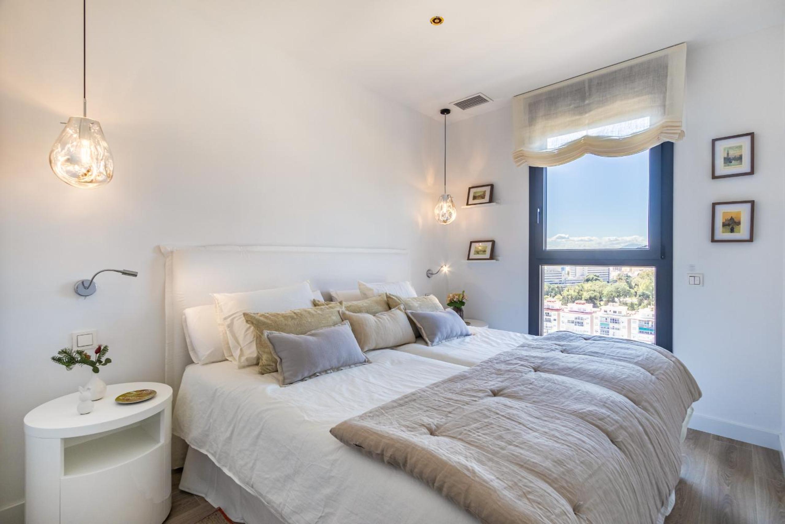 Malaga Skyline 4 Pool & Parking Free