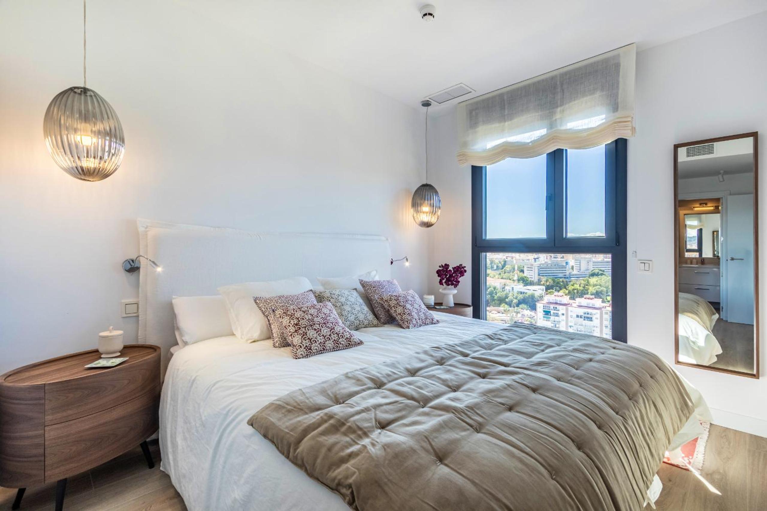 Malaga Skyline 4 Pool & Parking Free