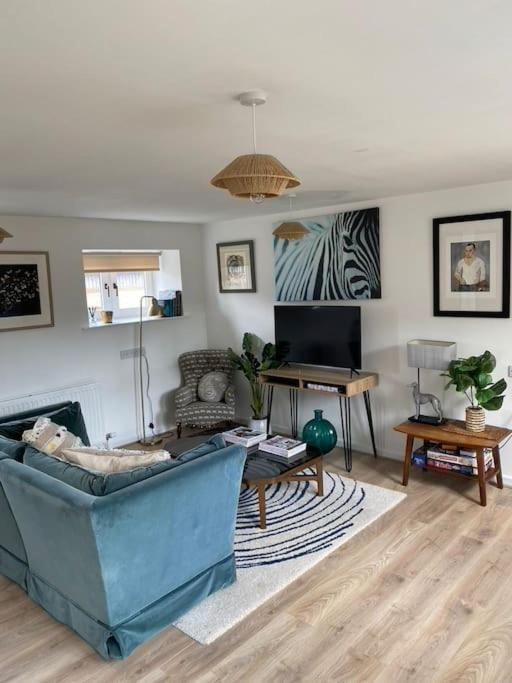 Pretty cottage near Cirencester