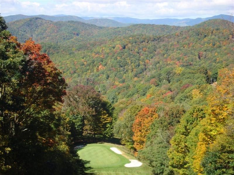 Outstanding Views! Golf, Mountains, Fireplace
