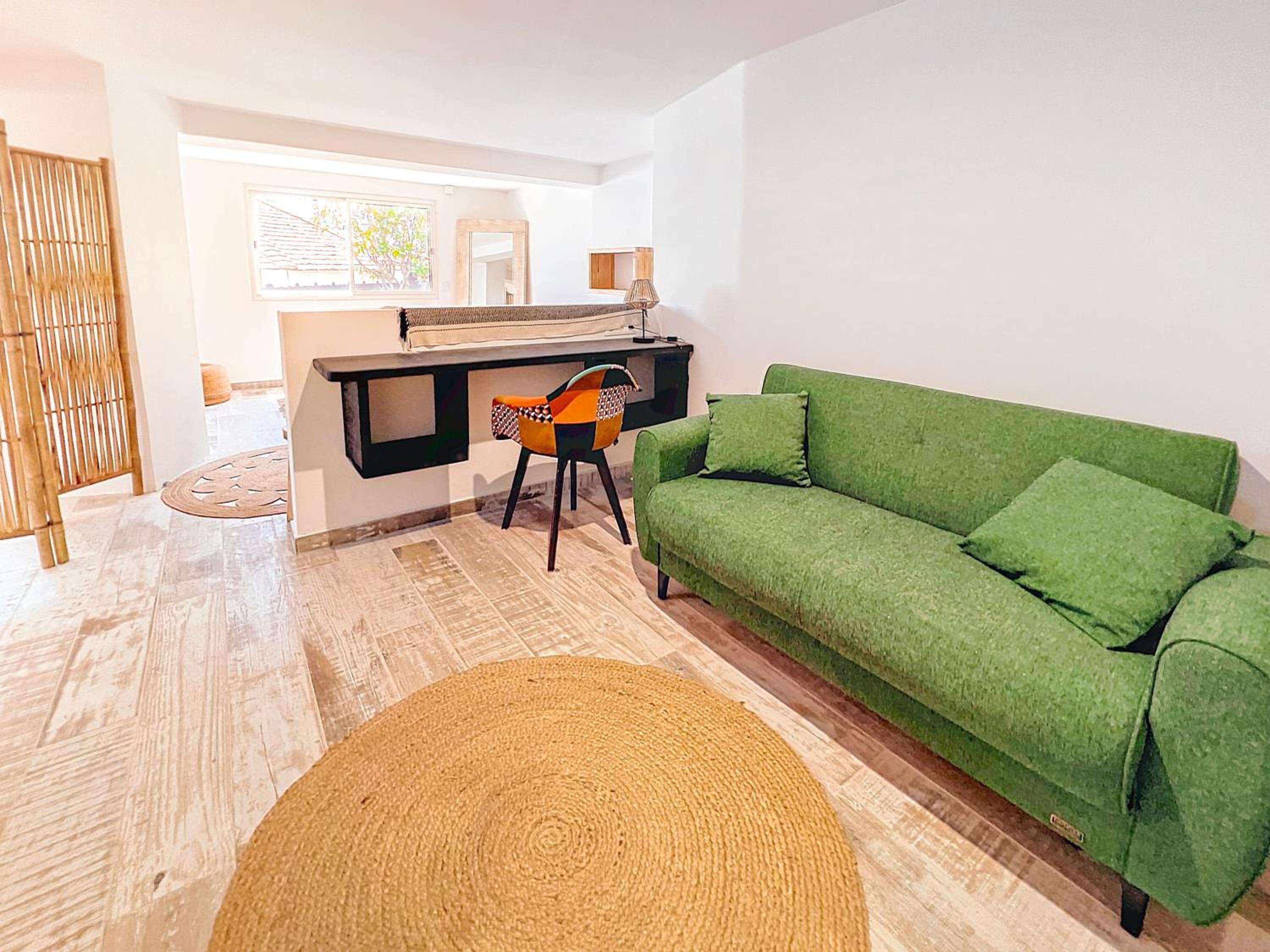ZouZou charming apartment with swimming pool view 5