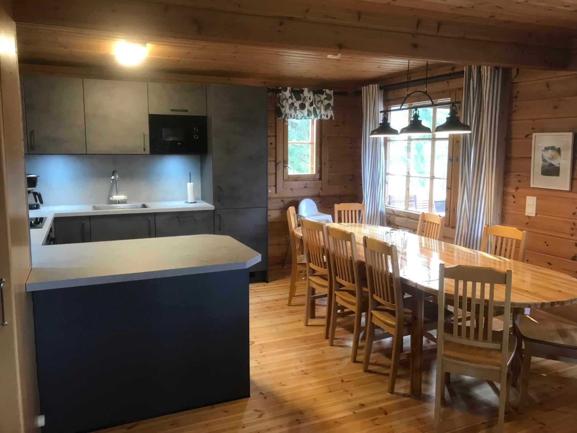 Hotel Ekströms Stugor - Image 1