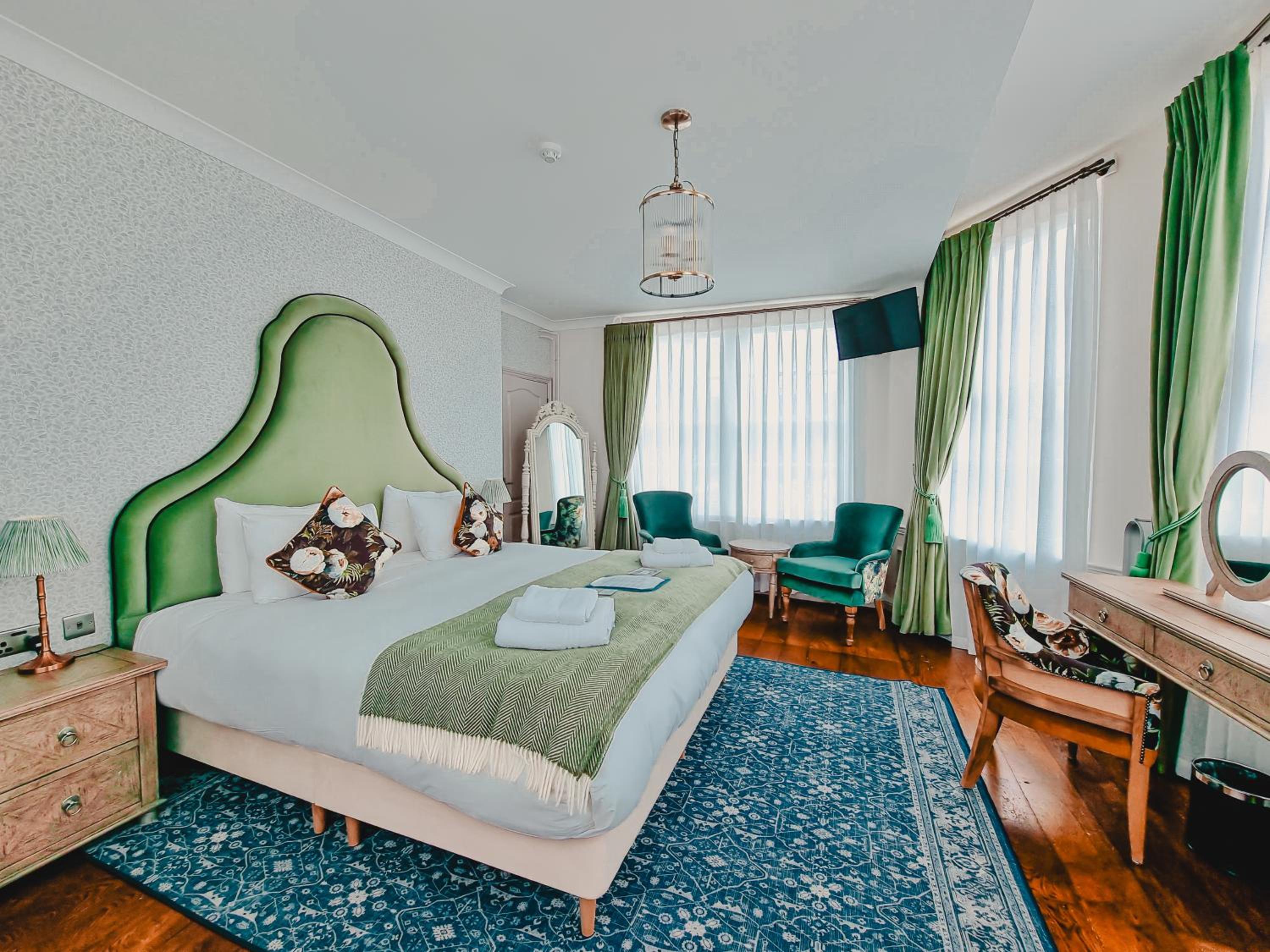 The Swan Hotel