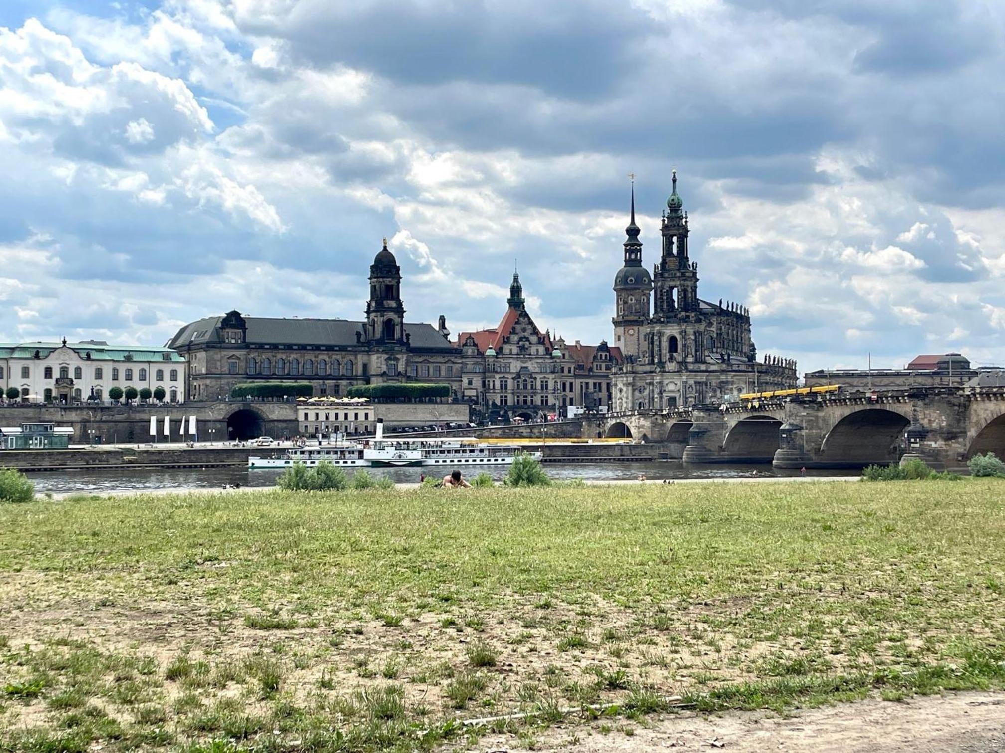 Apartment-Uptown-im-Szeneviertel-der-Dresdner-Neustadt