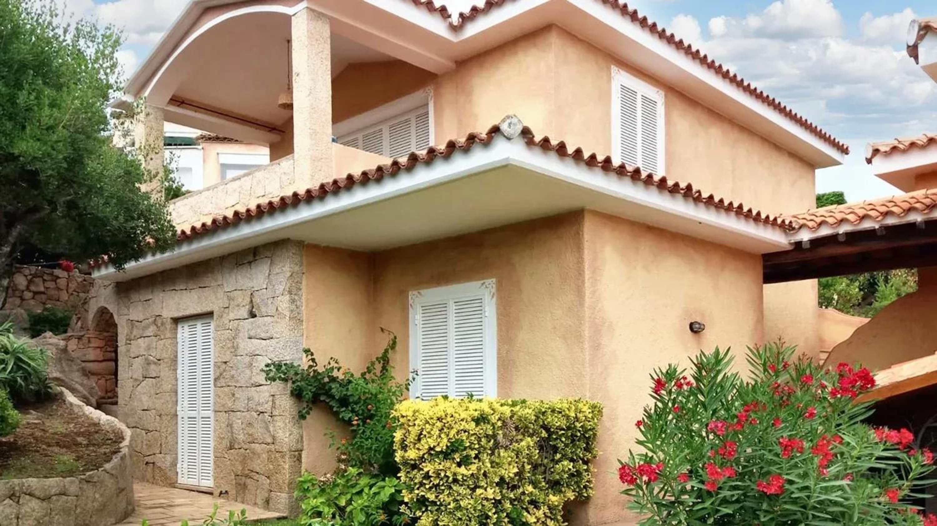 Elegant House with Sea View in Cannigione view 4