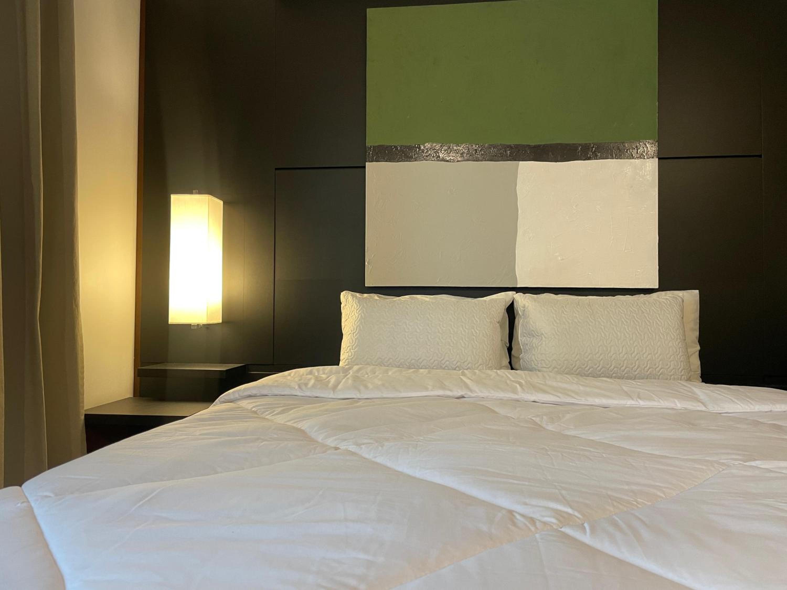 Flat luxo no hotel Mel. Ibirapuera c/ vaga