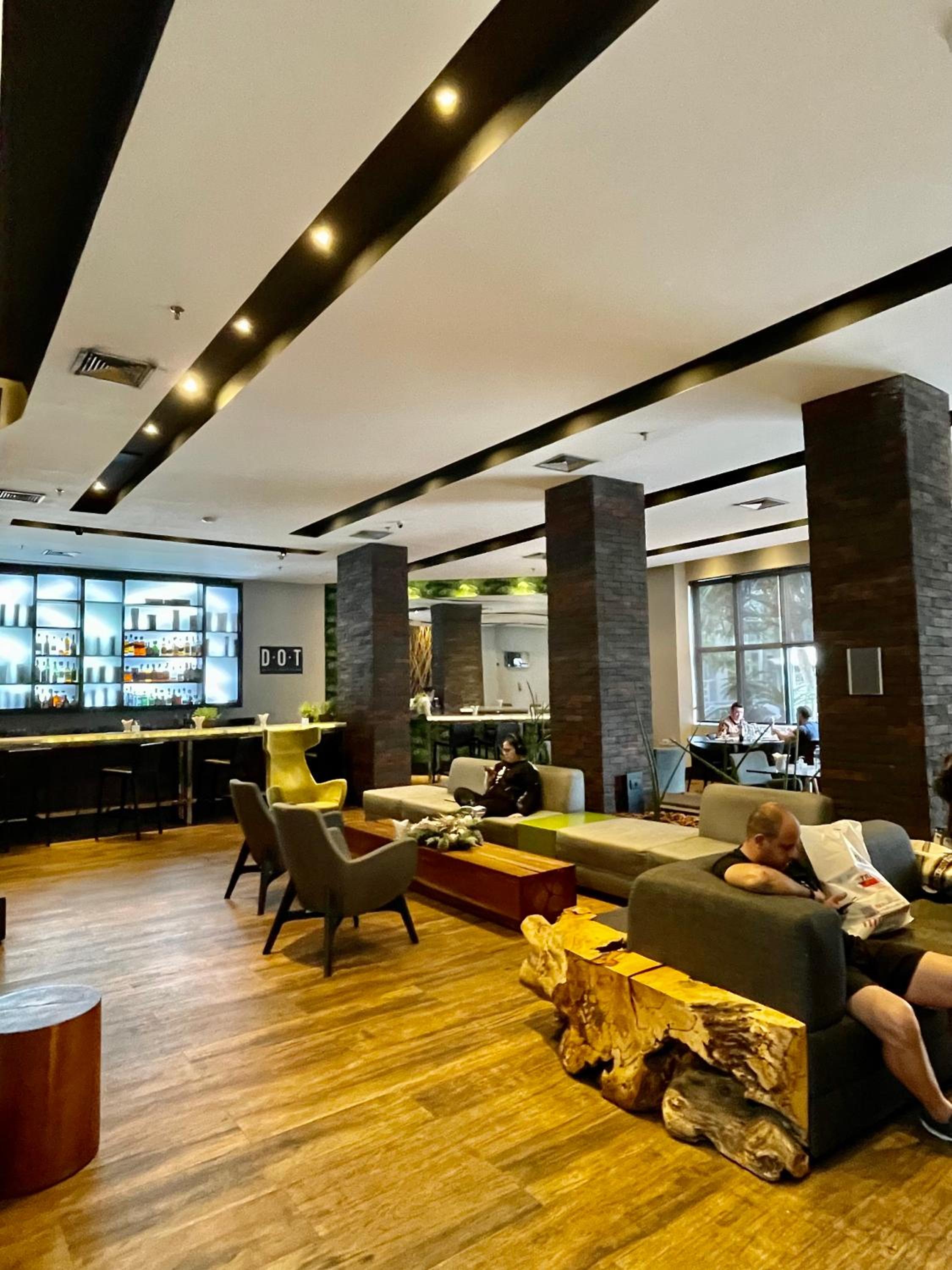 Flat luxo no hotel Mel. Ibirapuera c/ vaga