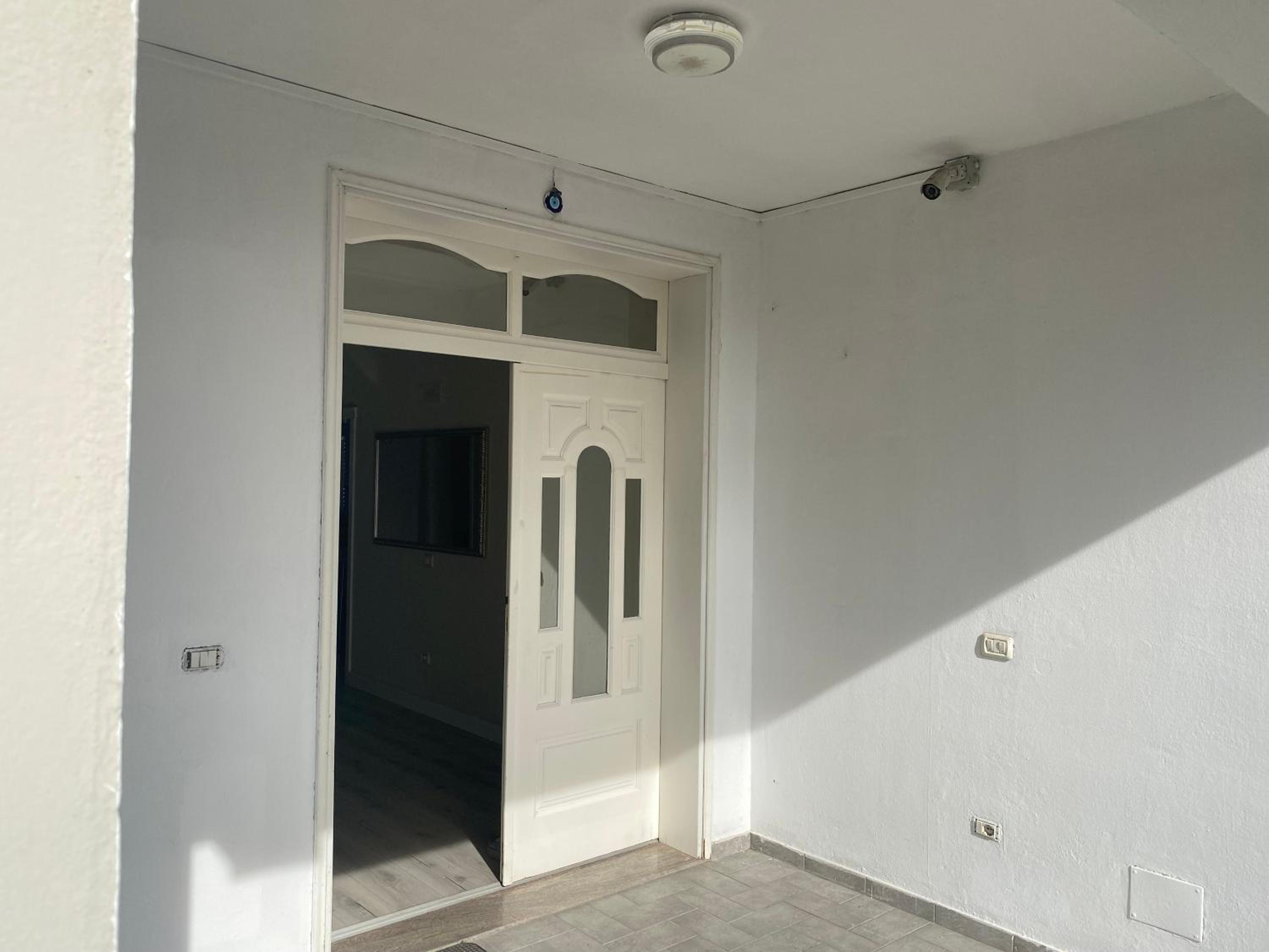 HENRI'S APARTAMENT