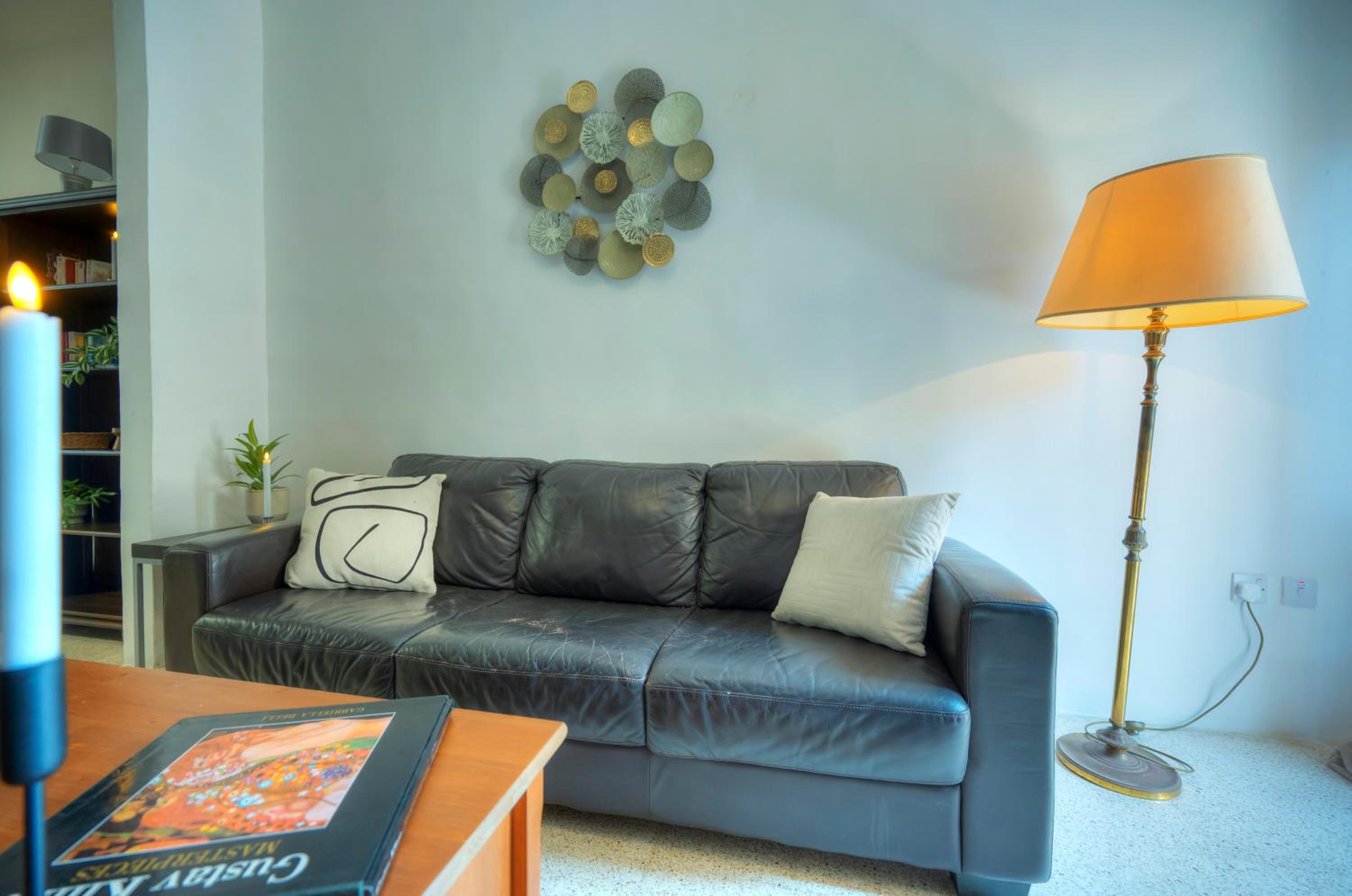 Spacious, cozy 2bedroom near Sliema seafront MKIM1-1 view 4