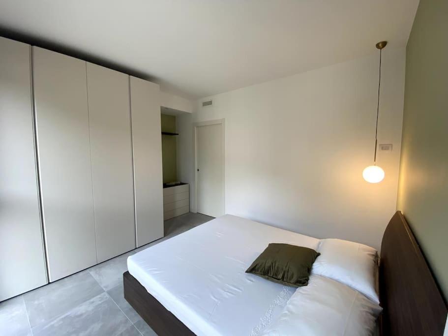 Luma Apartment: Luxurious Terrace in Skyscraper 5 minutes from Duomo