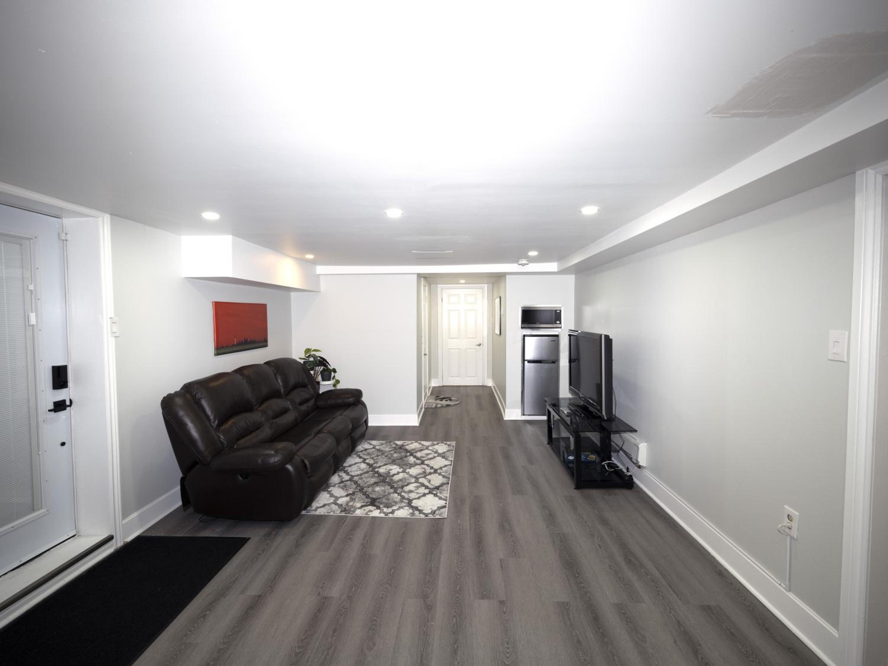 Serene Niagara Guest House