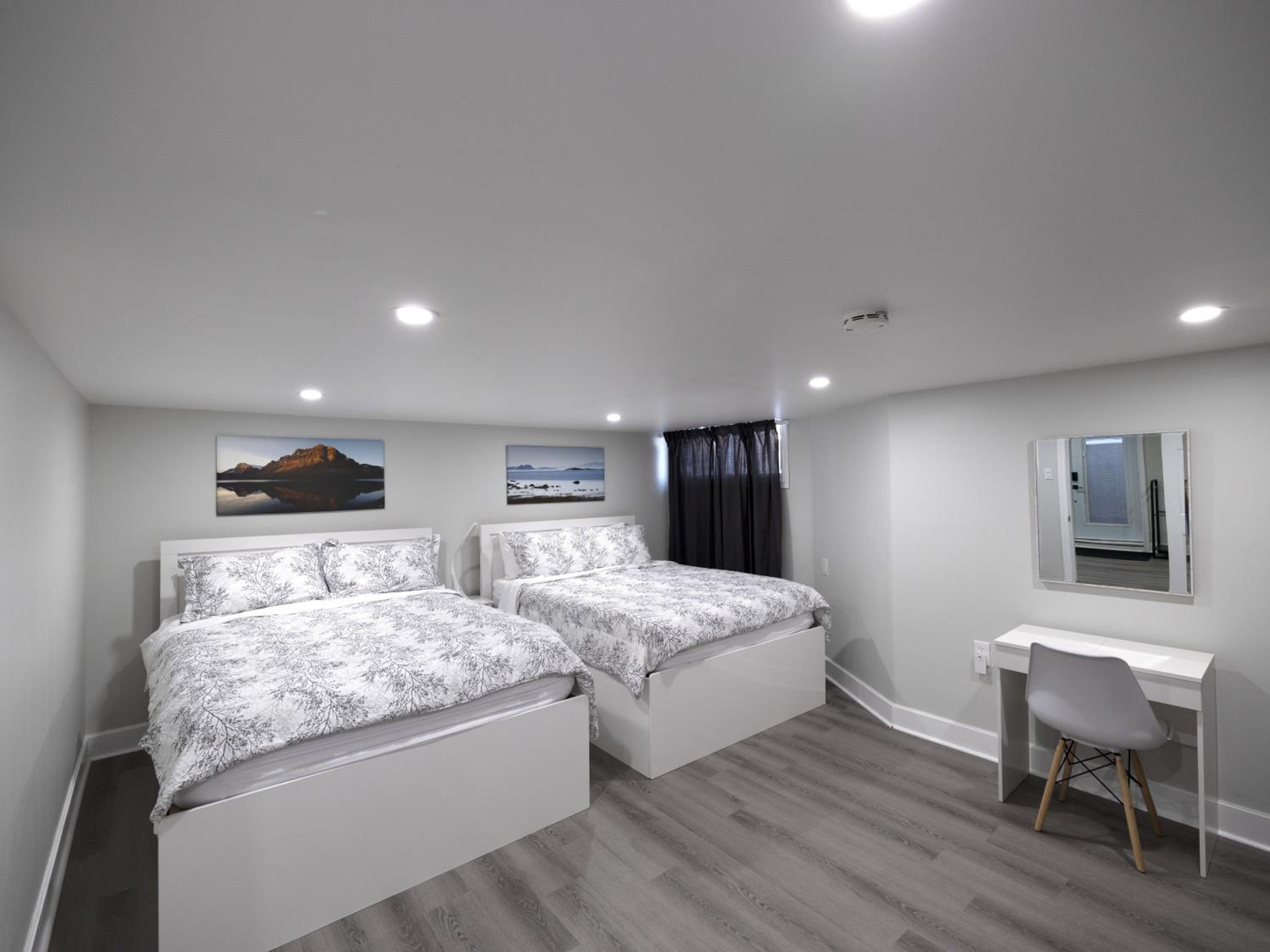 Serene Niagara Guest House