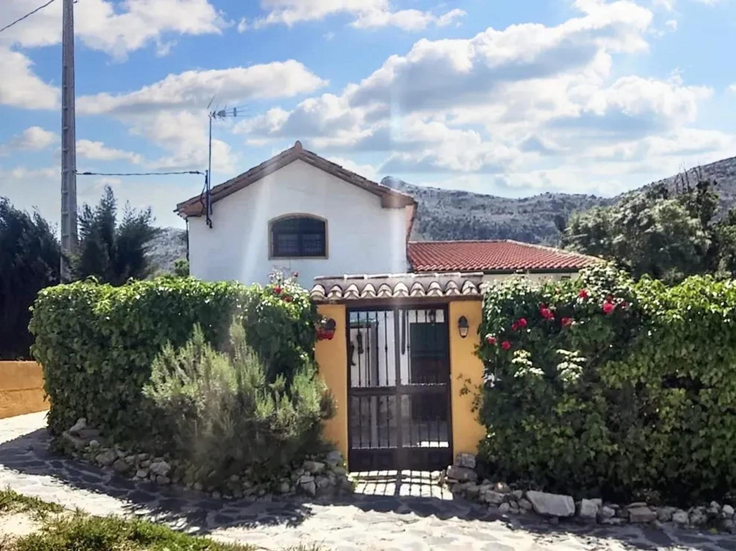Exceptional villa with pool in Villanueva del Trabuco