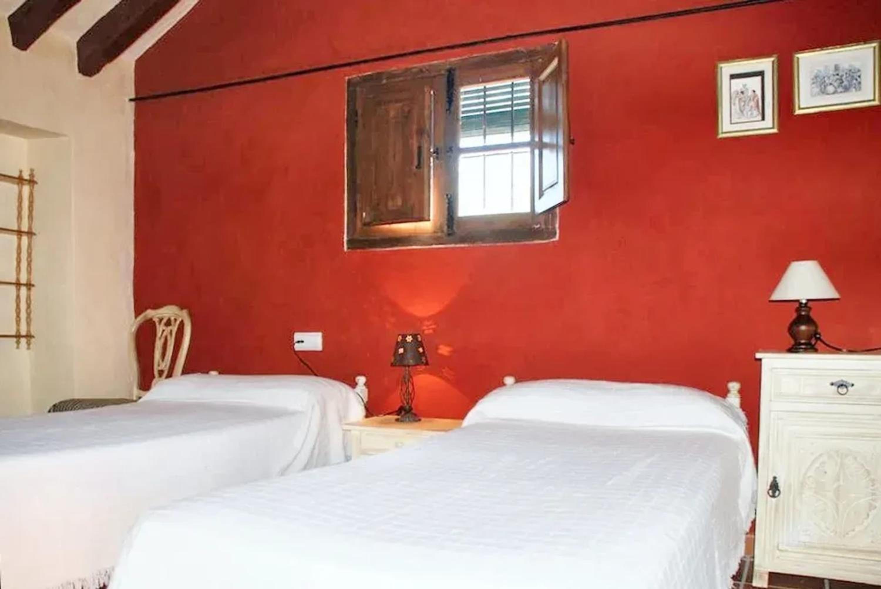 Exceptional villa with pool in Villanueva del Trabuco