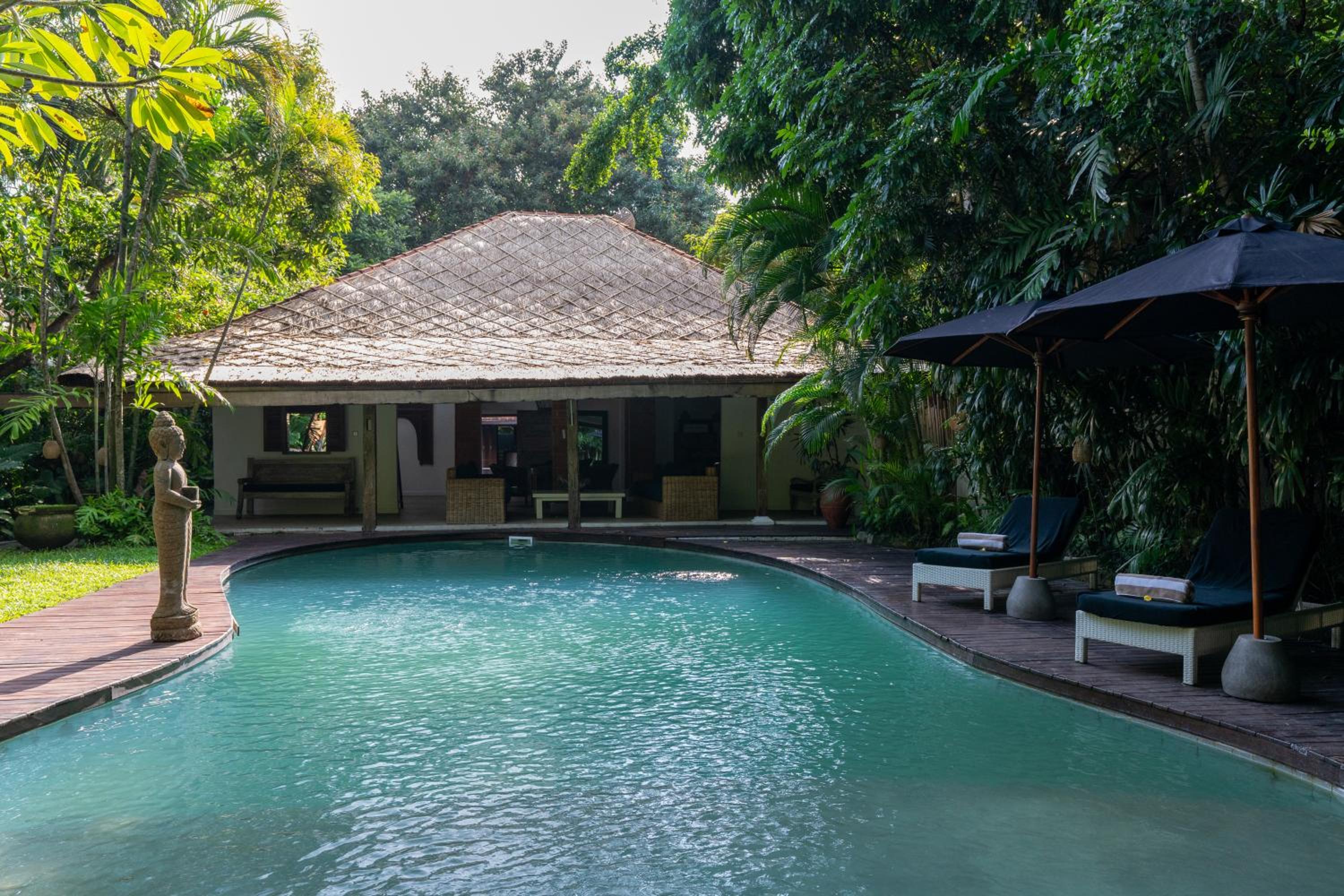 Hotel The Gardens Seminyak - Image 1