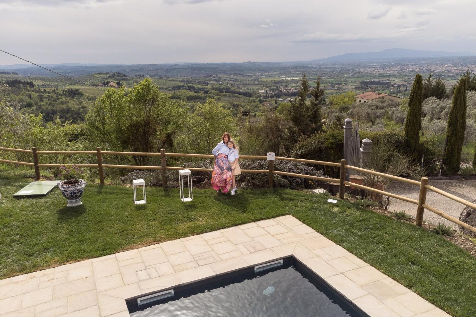 Villa Alma Mea - Teloni view 2