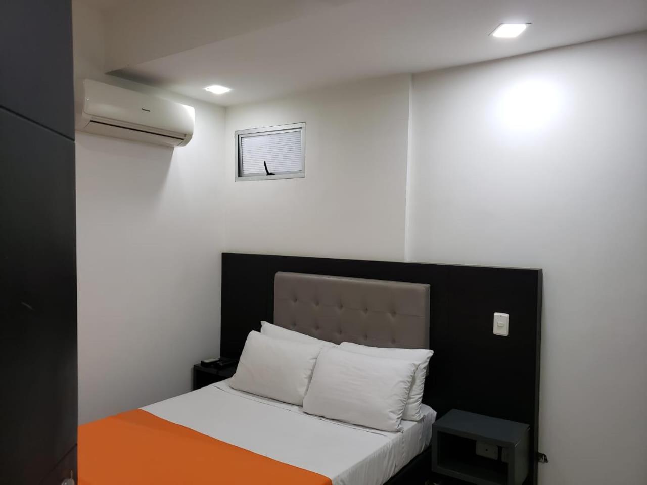 Laureles Viva Apartstudios