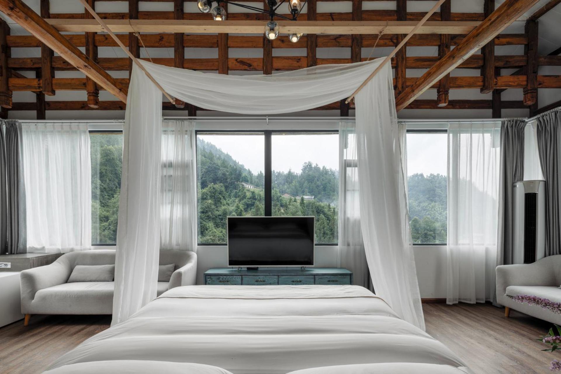 JianWai-Canyon Resort