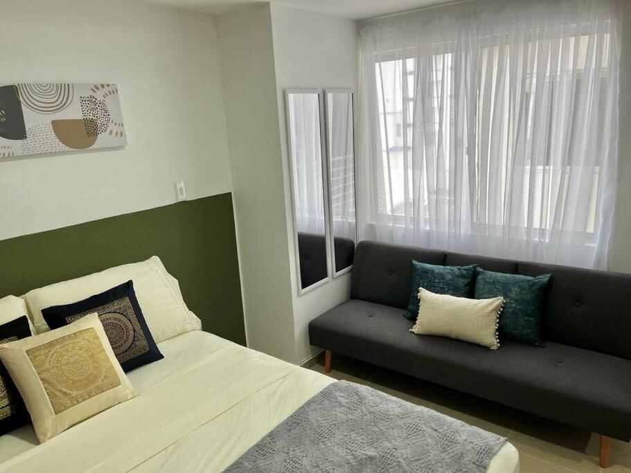 605 Hermoso Aptoestudio Nuevo Amoblado Bajo Precio