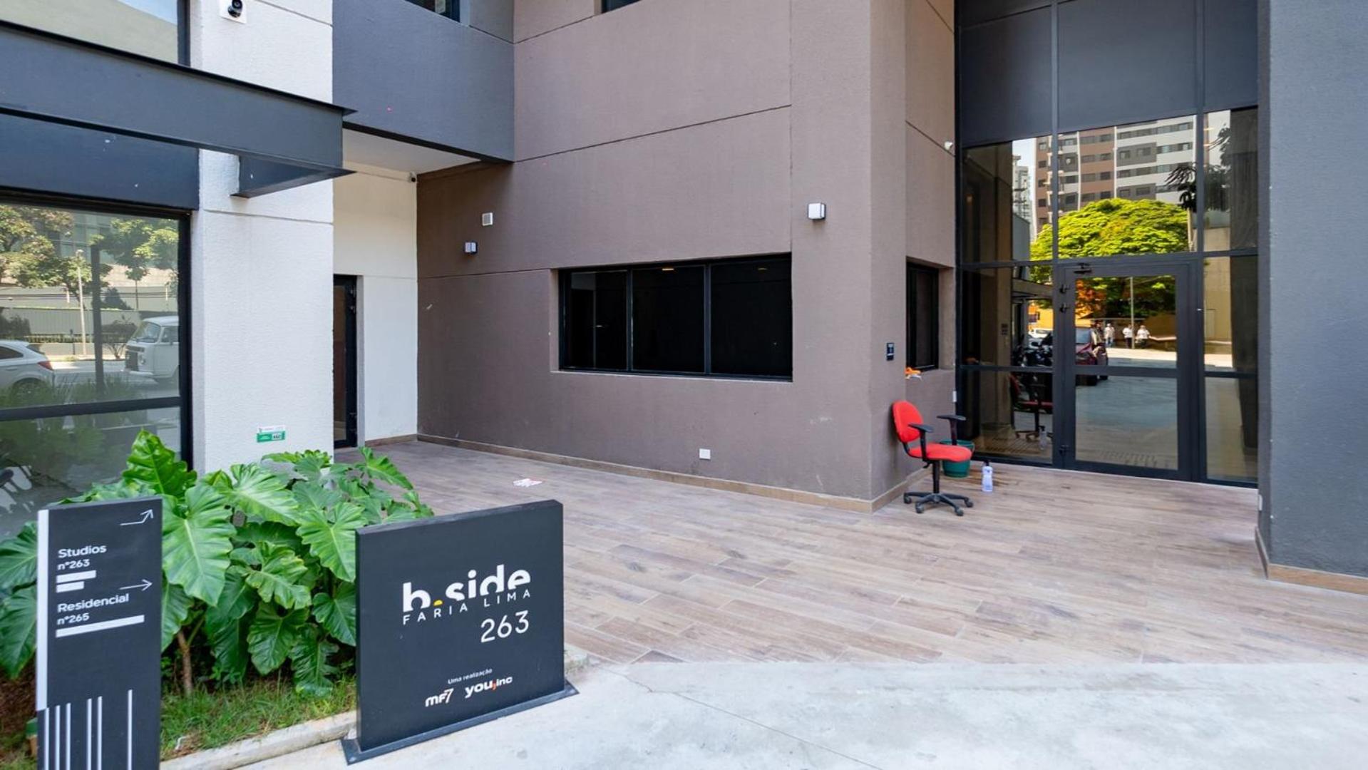 Studio luxuoso em frente ao shopping Eldorado