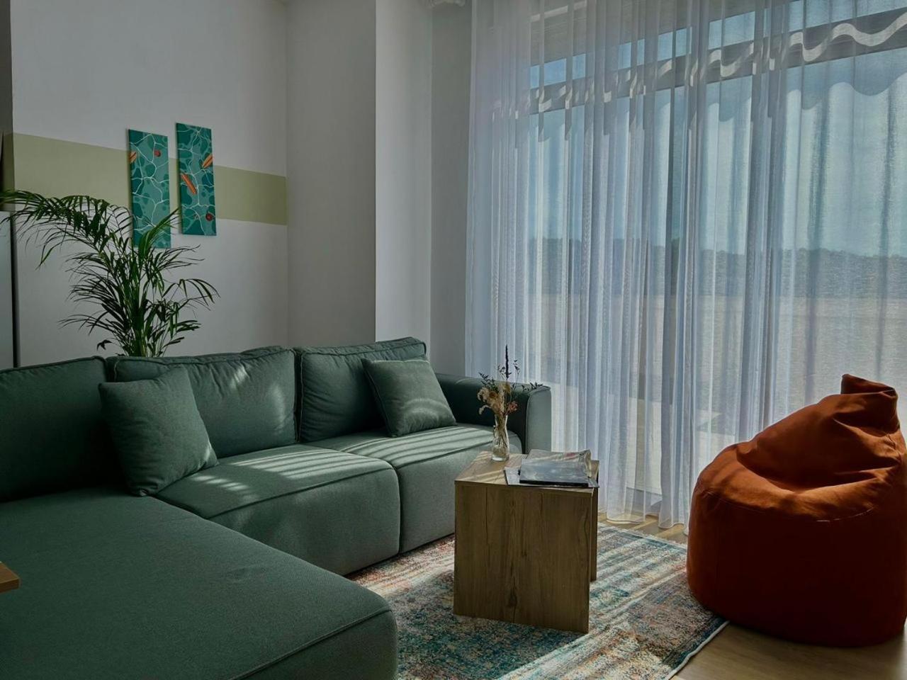 Gibel Apartments