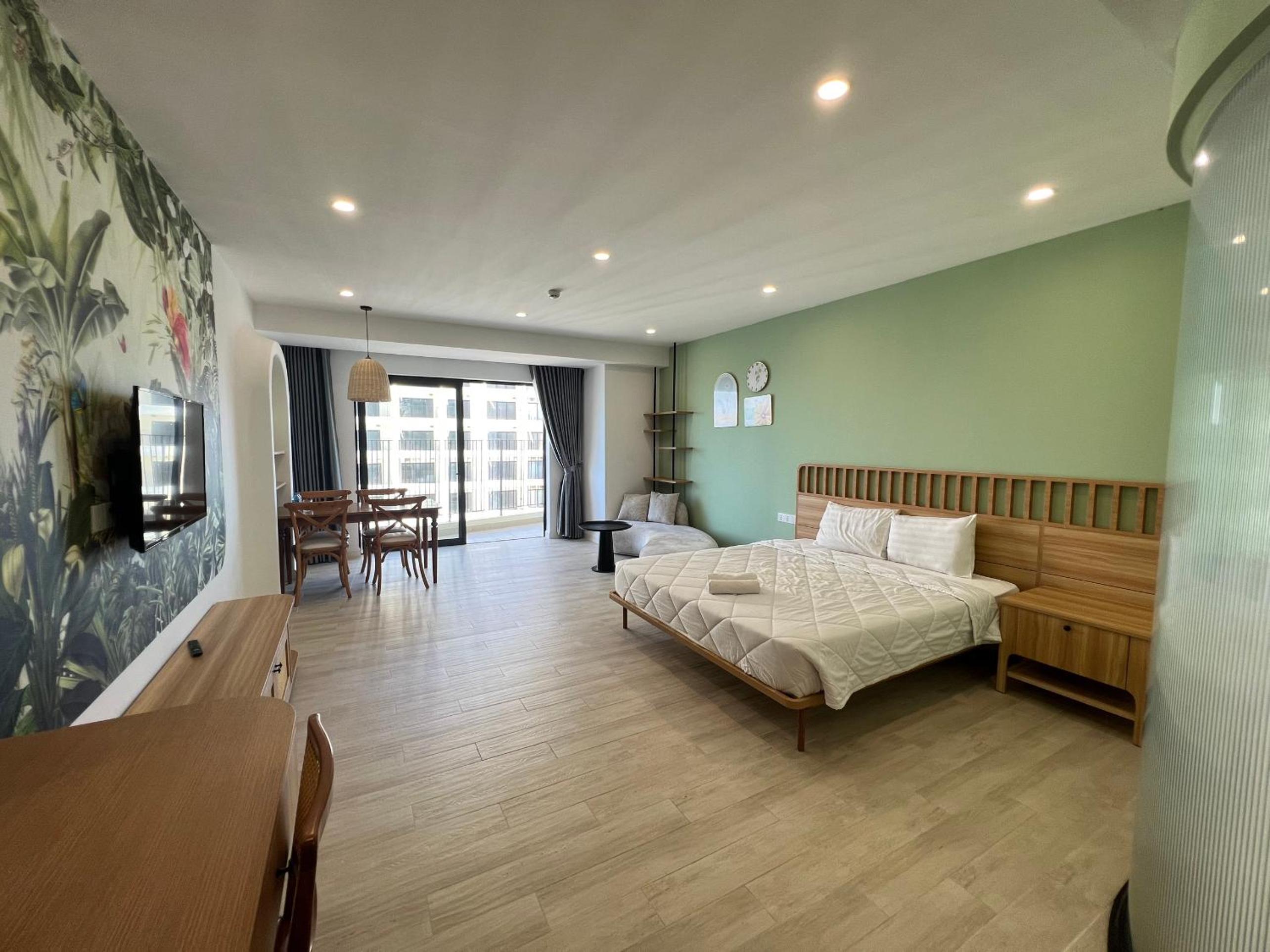 LOVING APARTMENT