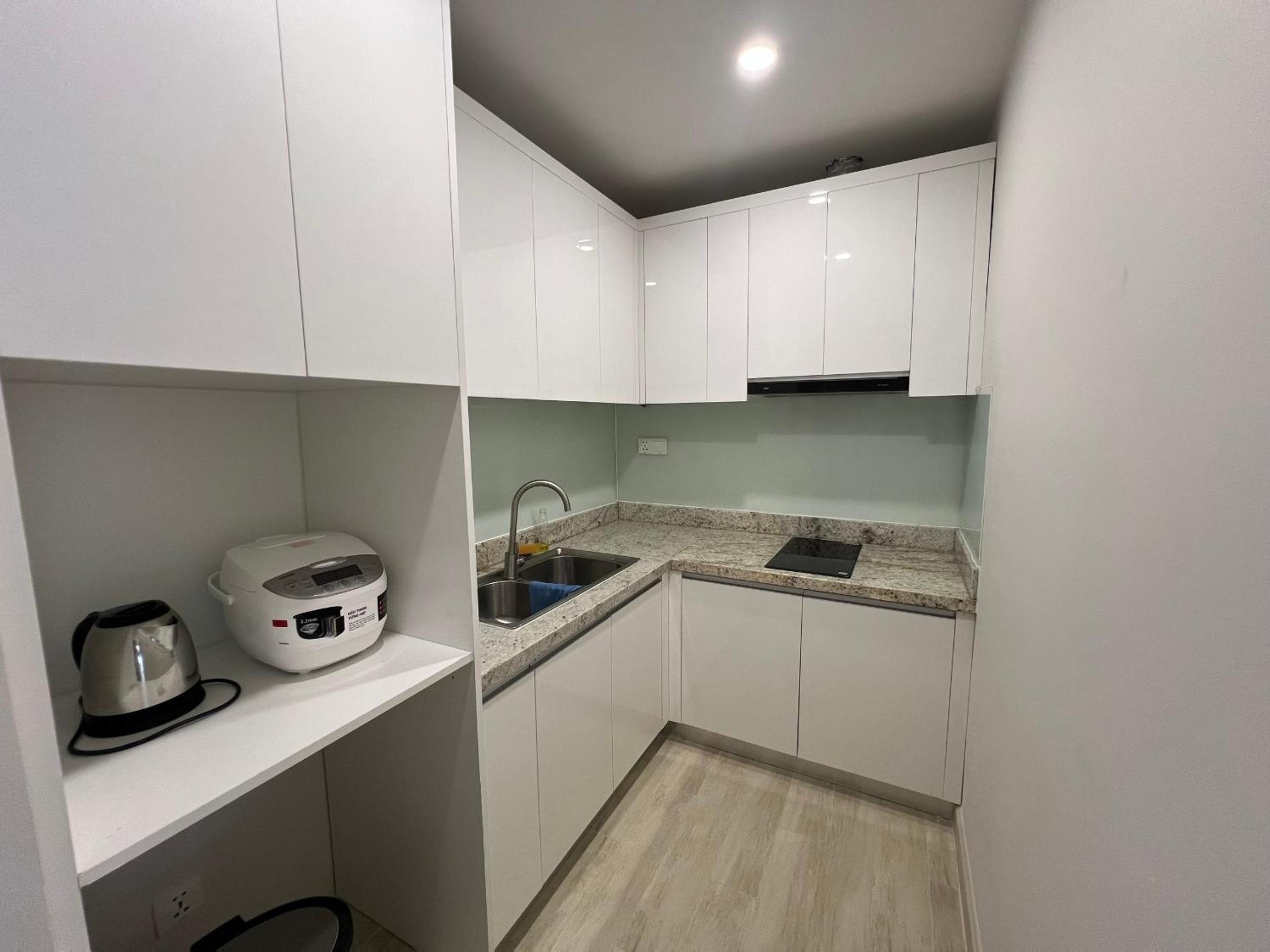 LOVING APARTMENT