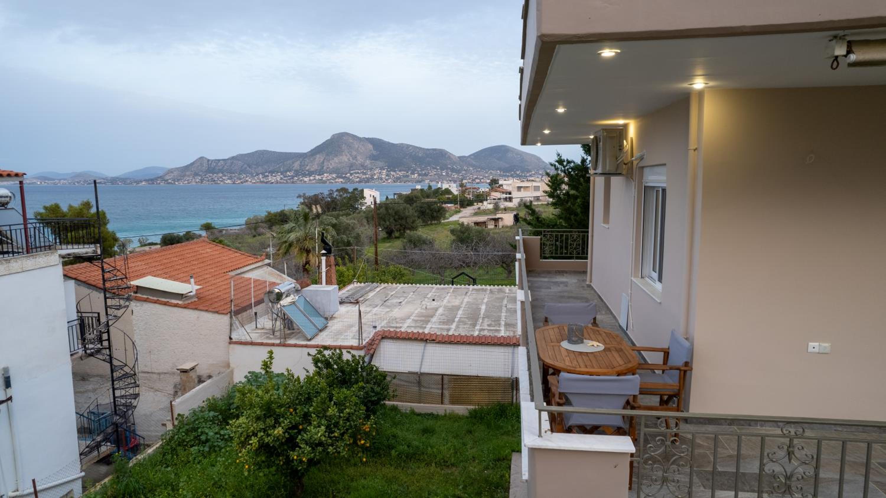Dina Luxury Sea View House