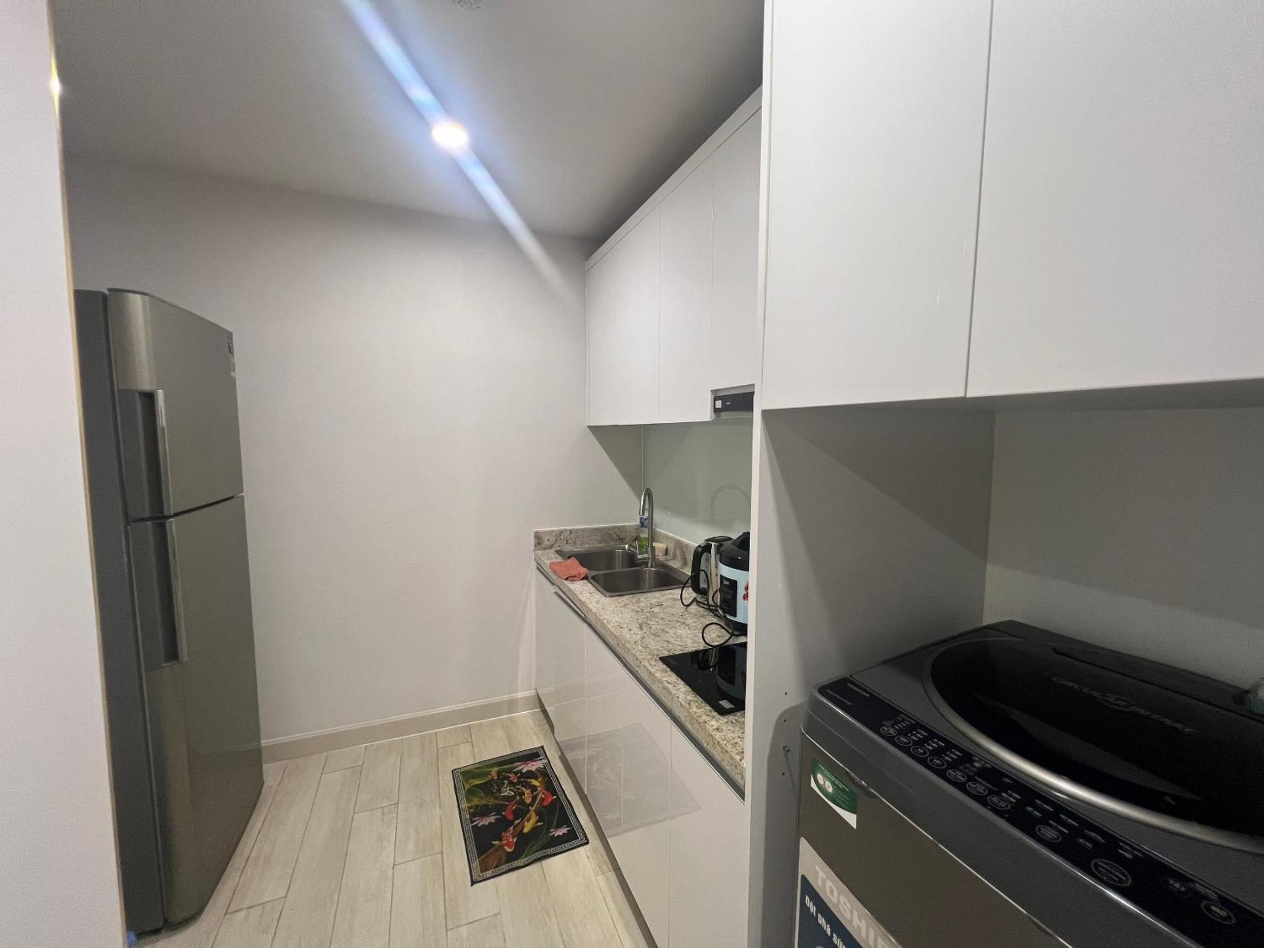 LOVING APARTMENT