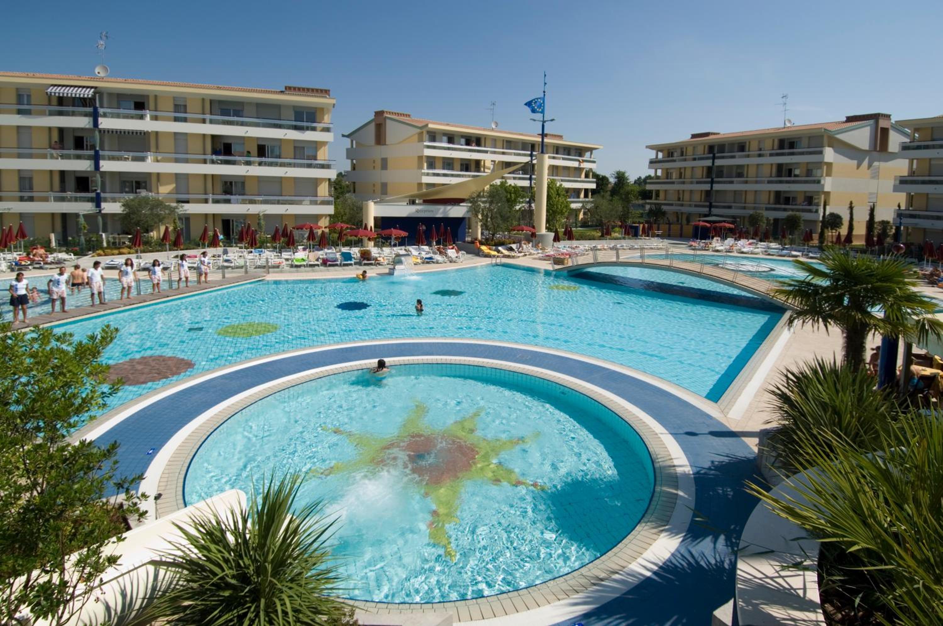 Villaggio Planetarium Resort