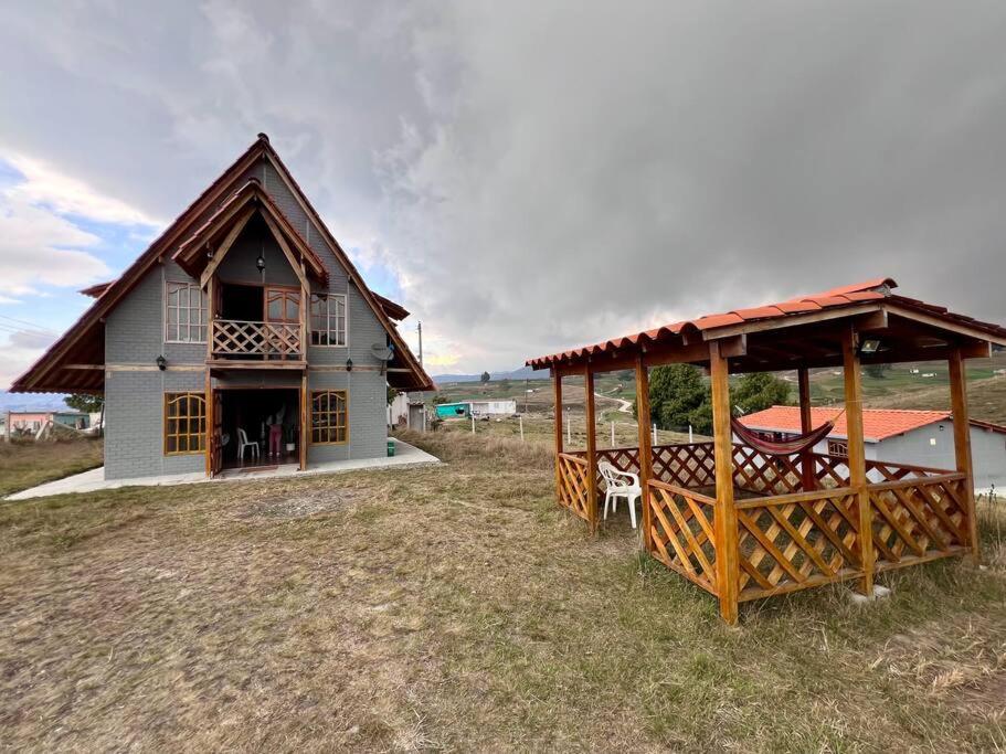 Hermoso Chalet el Silencio en Berlín, Santander