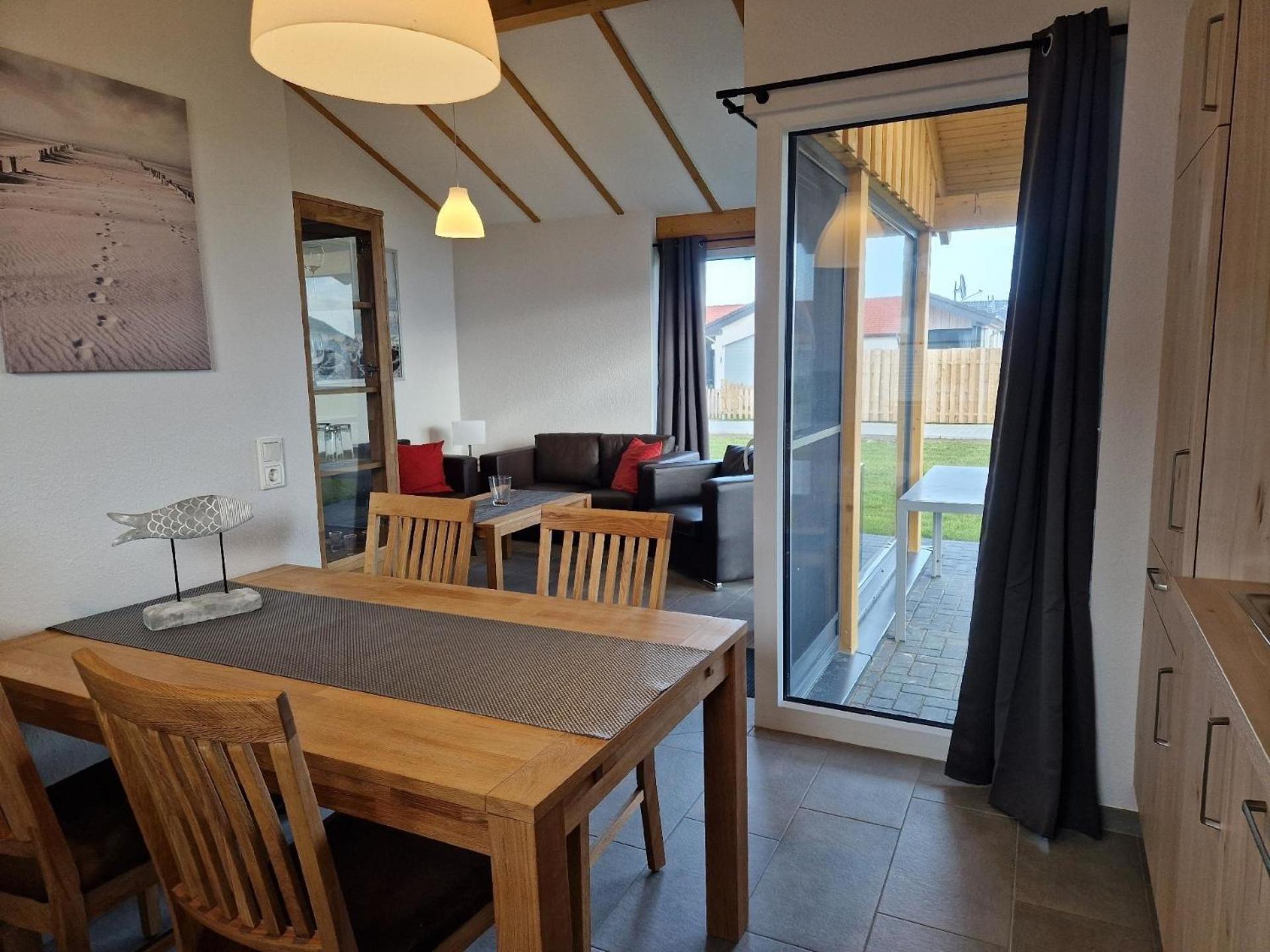 G16, eingezäuntes Haus mit Garten, Terrasse, Wlan