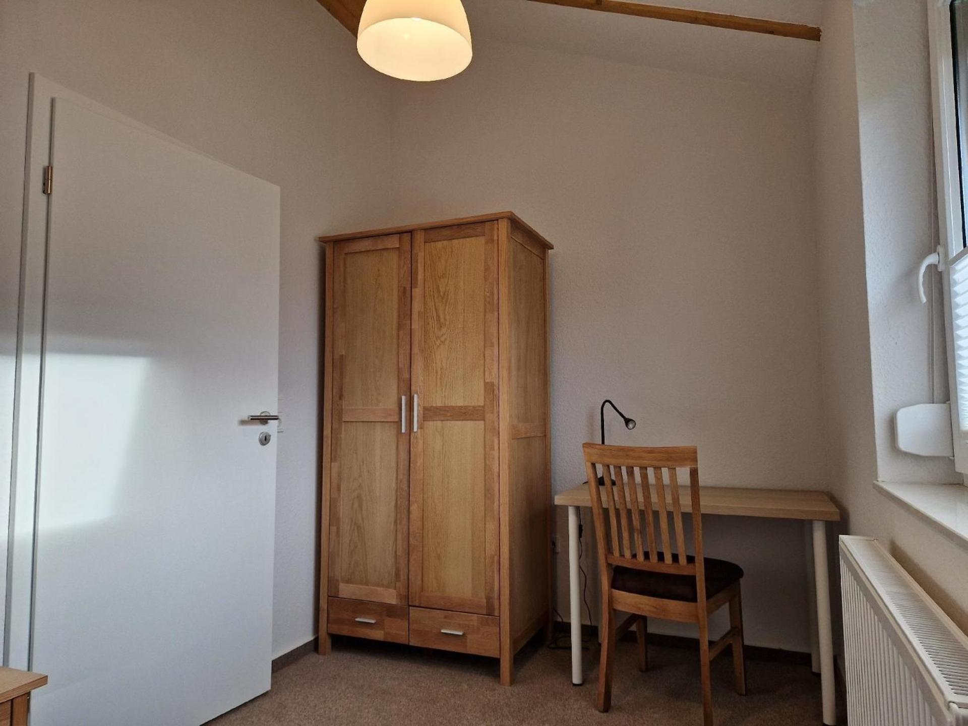 G16, eingezäuntes Haus mit Garten, Terrasse, Wlan