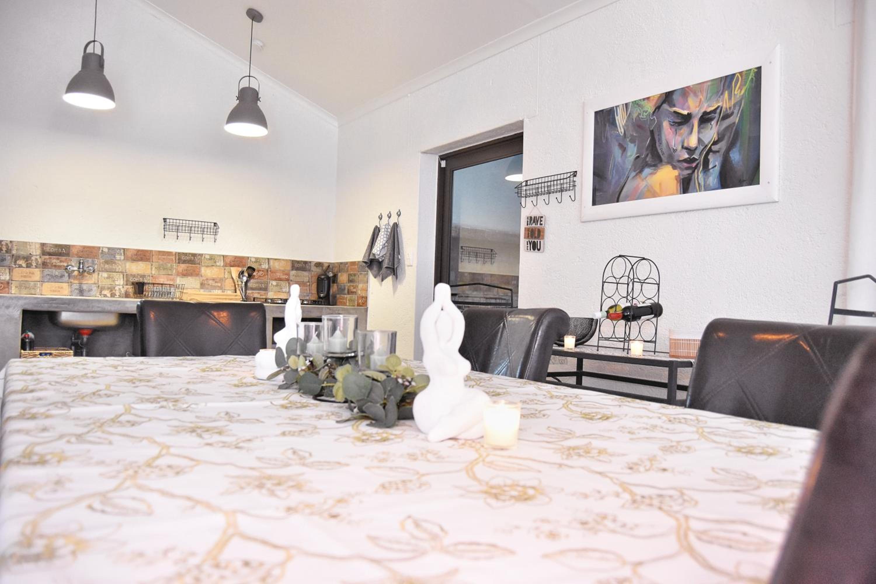 Knowhere Selfcatering Unit 2