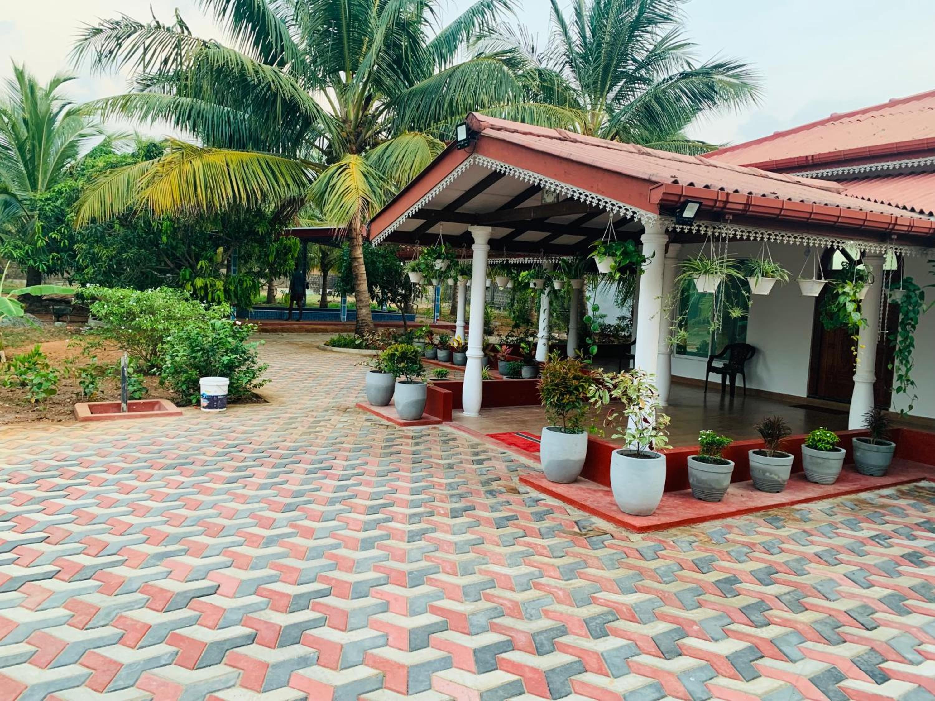 Meenatchi illam