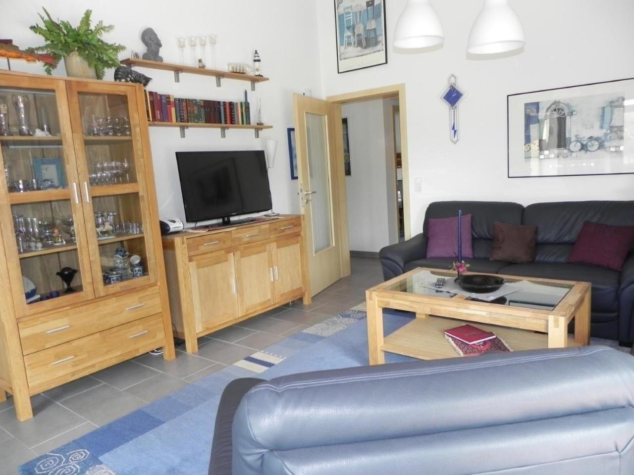 Ferienhaus mit Wintergarten, Terrasse und Garten