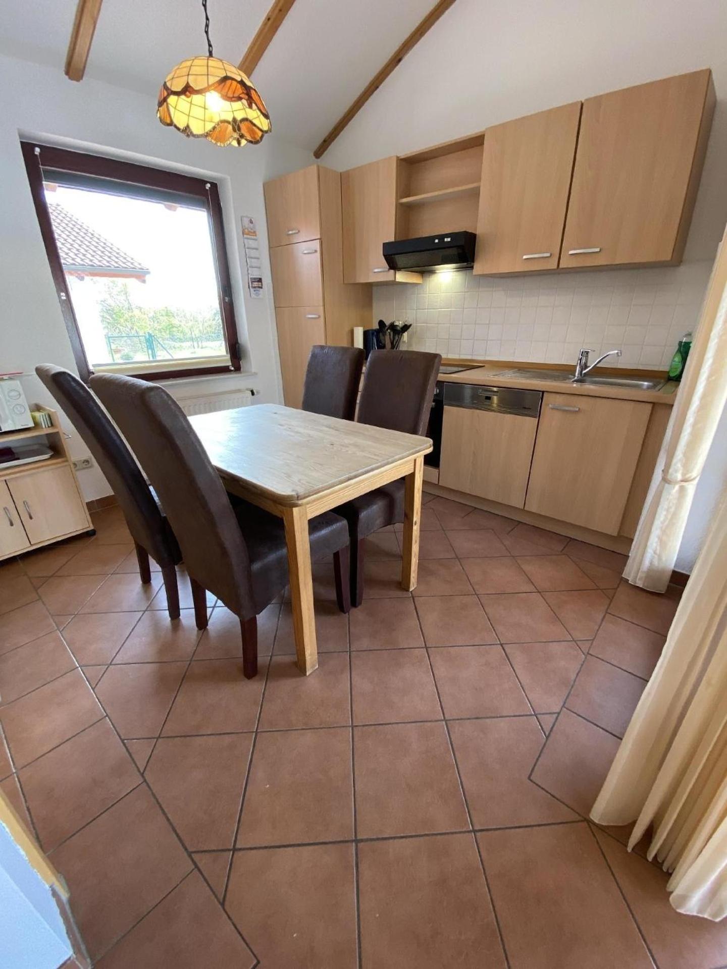 M5, Haus mit Garten, Waschmaschine und Trockner