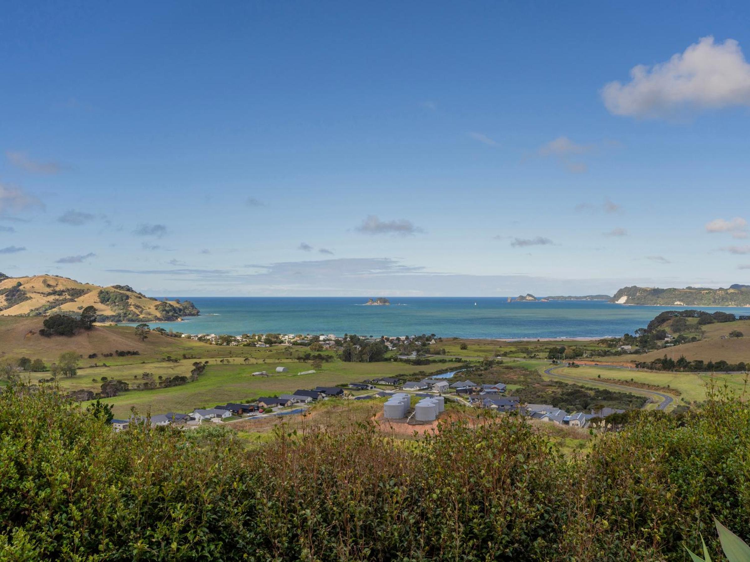 Centennial Views - Whitianga Holiday Home view 3