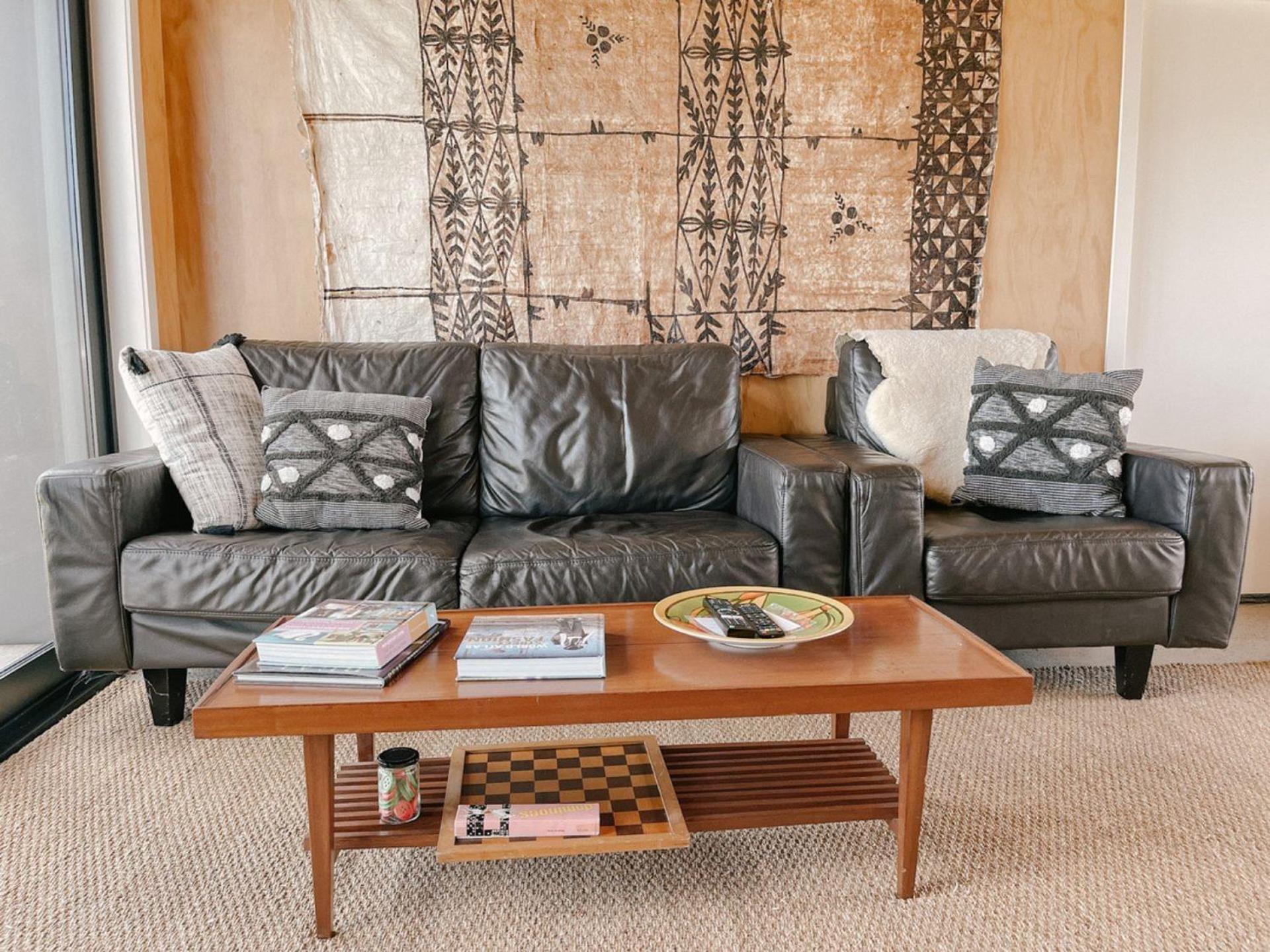 Retro Style Beach Retreat - Matarangi Holiday Unit view 4
