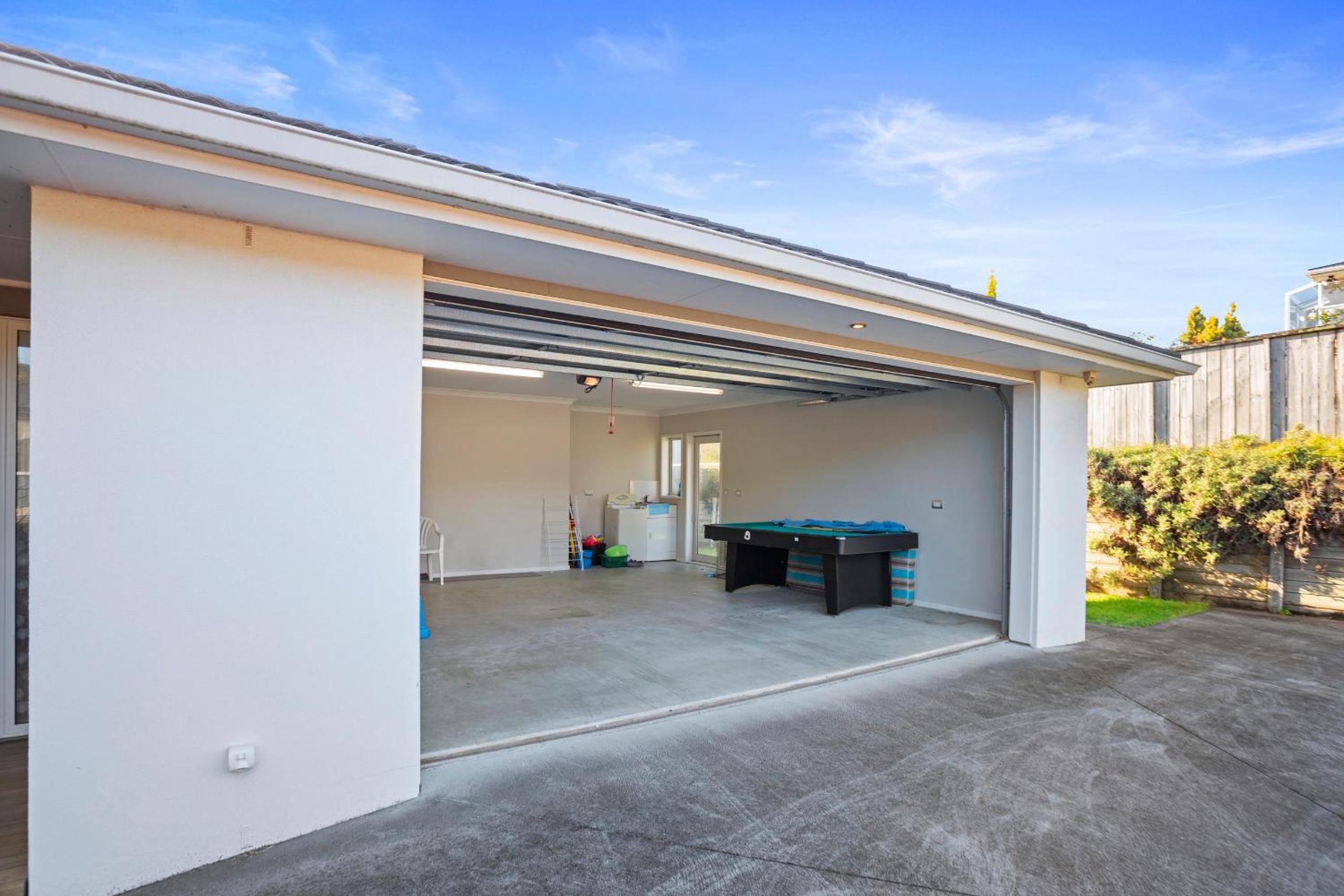 Waihi Beach Bliss - Waihi Beach Holiday Home view 5