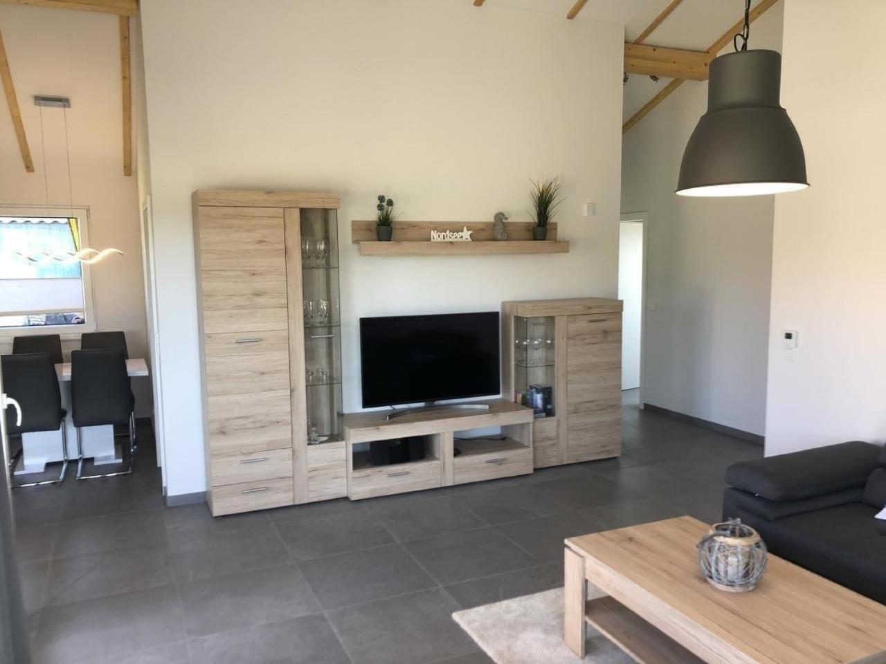 Eingezäuntes Ferienhaus in Eckwarderhörne - a85453