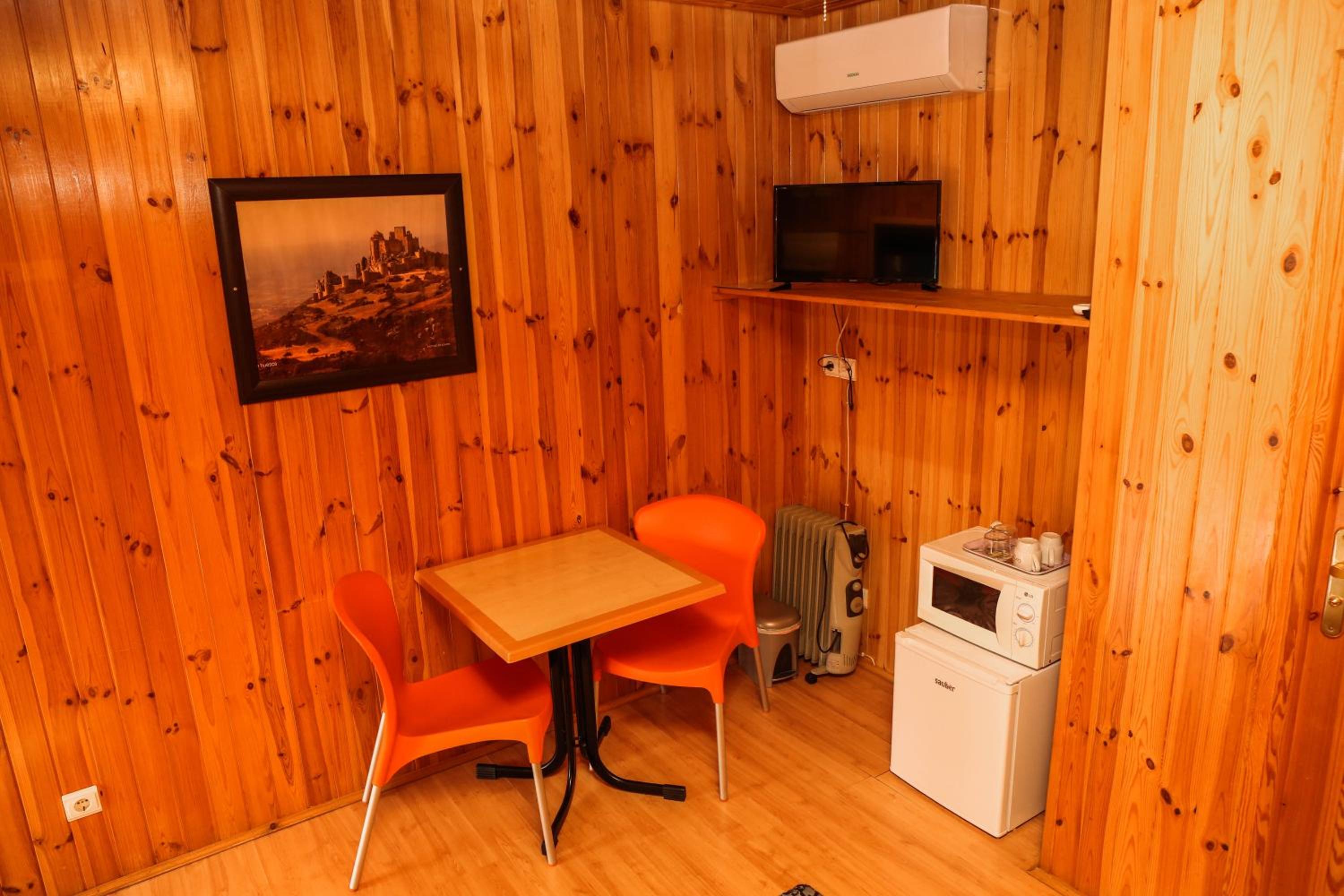 Camping Castillo de Loarre