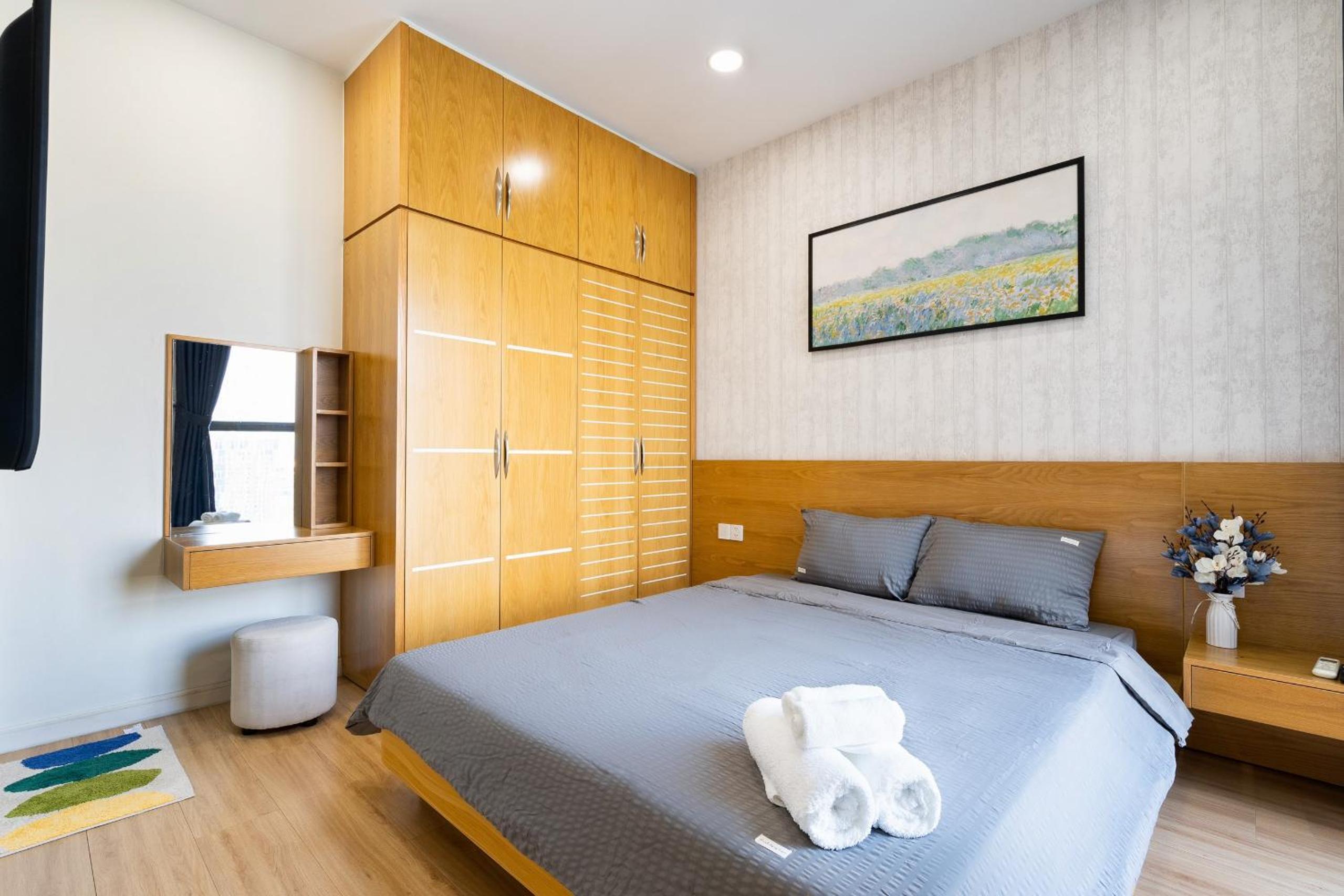 Millennium Elly's Apartment