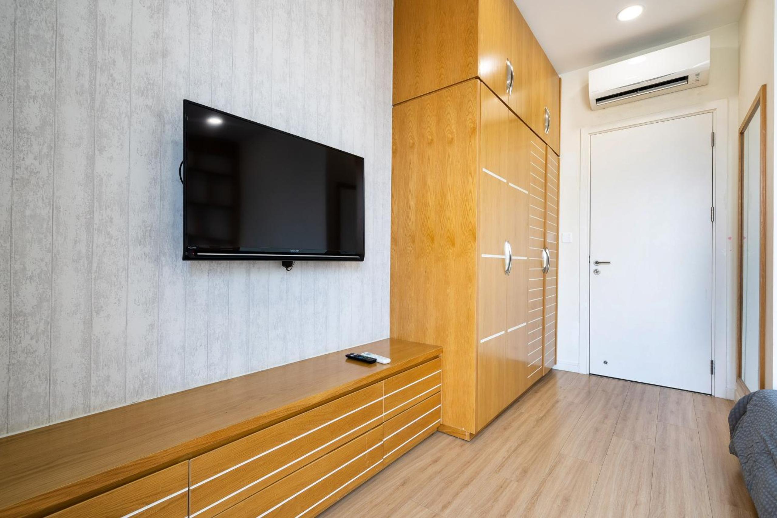 Millennium Elly's Apartment