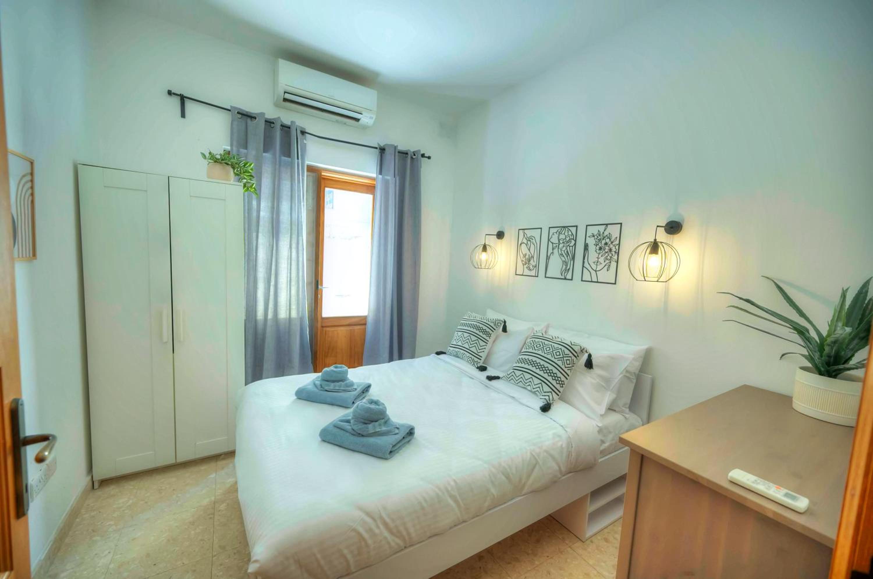 Spacious apartment, large yard, near beach PMIC1-1 view 4