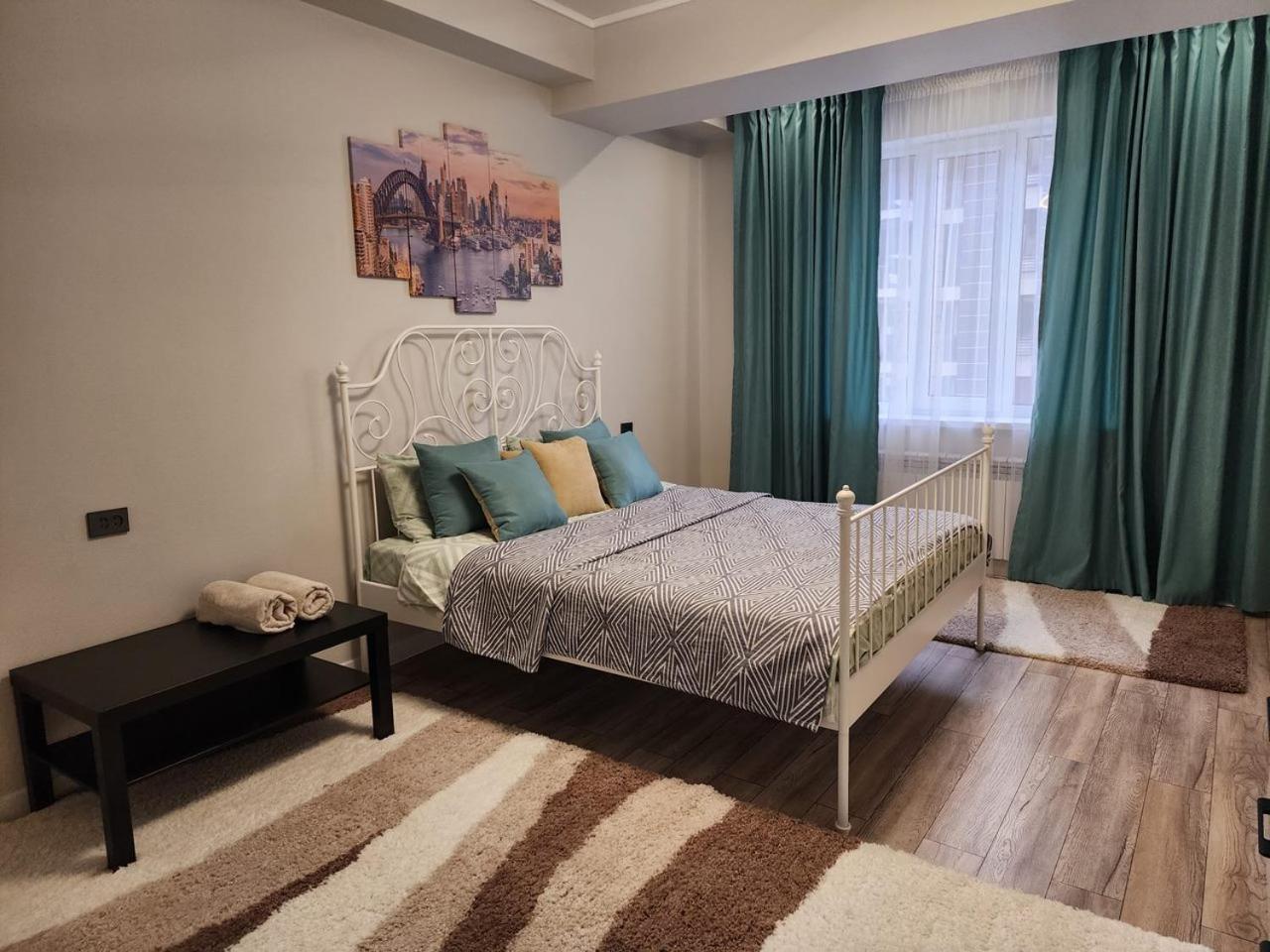 Diamond Apartment