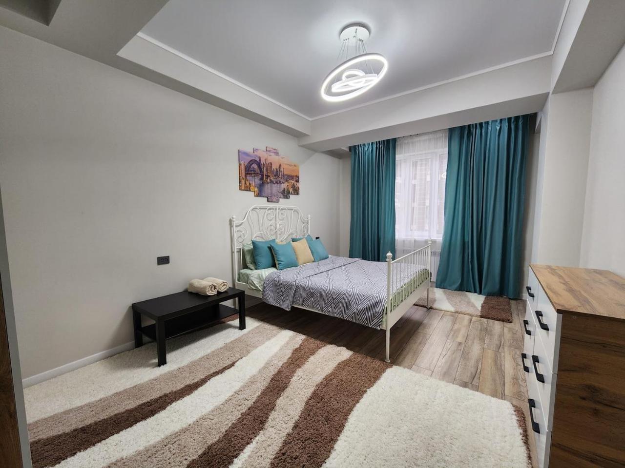 Diamond Apartment