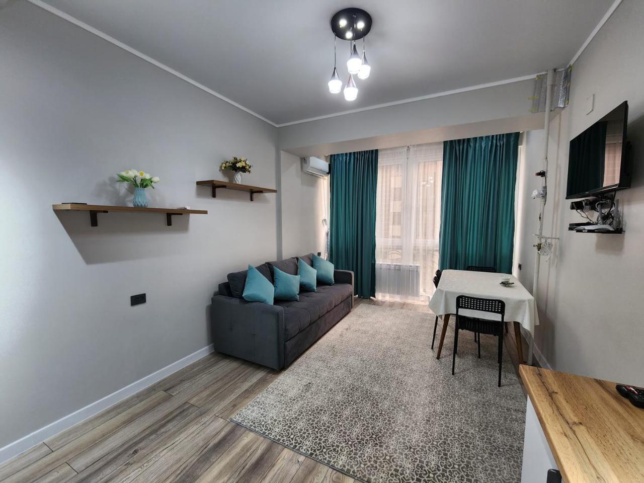 Diamond Apartment